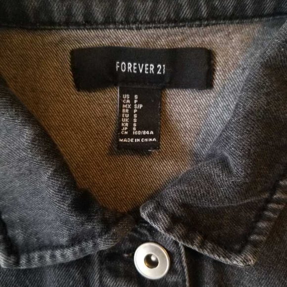 Basic Black Jean Jacket - Picture 3 of 6